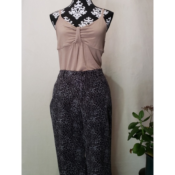 Talbots| Cheetah Print Jeans - Picture 2 of 6